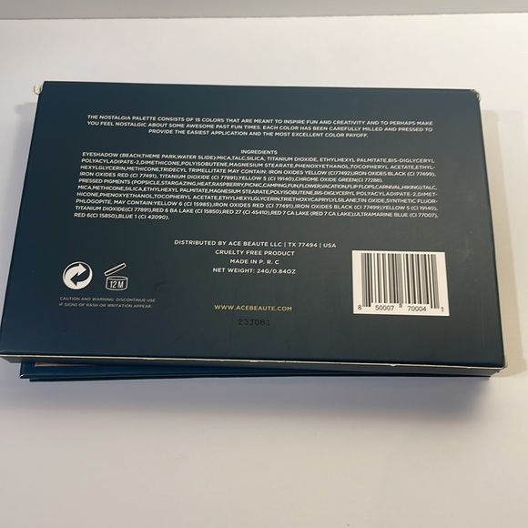 Ace Beauté nostalgia eyeshadow - Picture 2 of 5